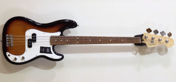 Fender - Player Precision
